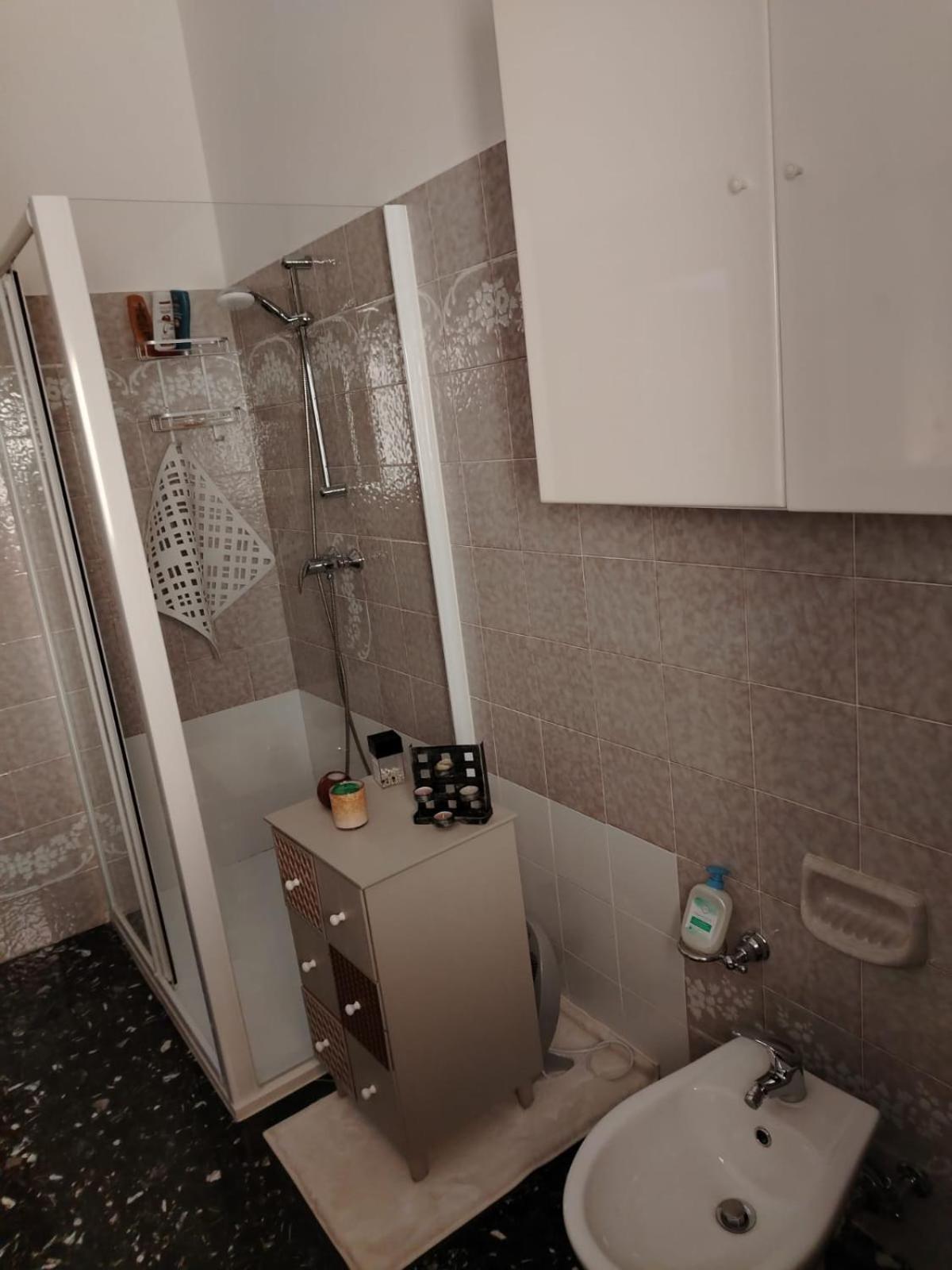 B&B Califano- 2 Leoni Верона Экстерьер фото