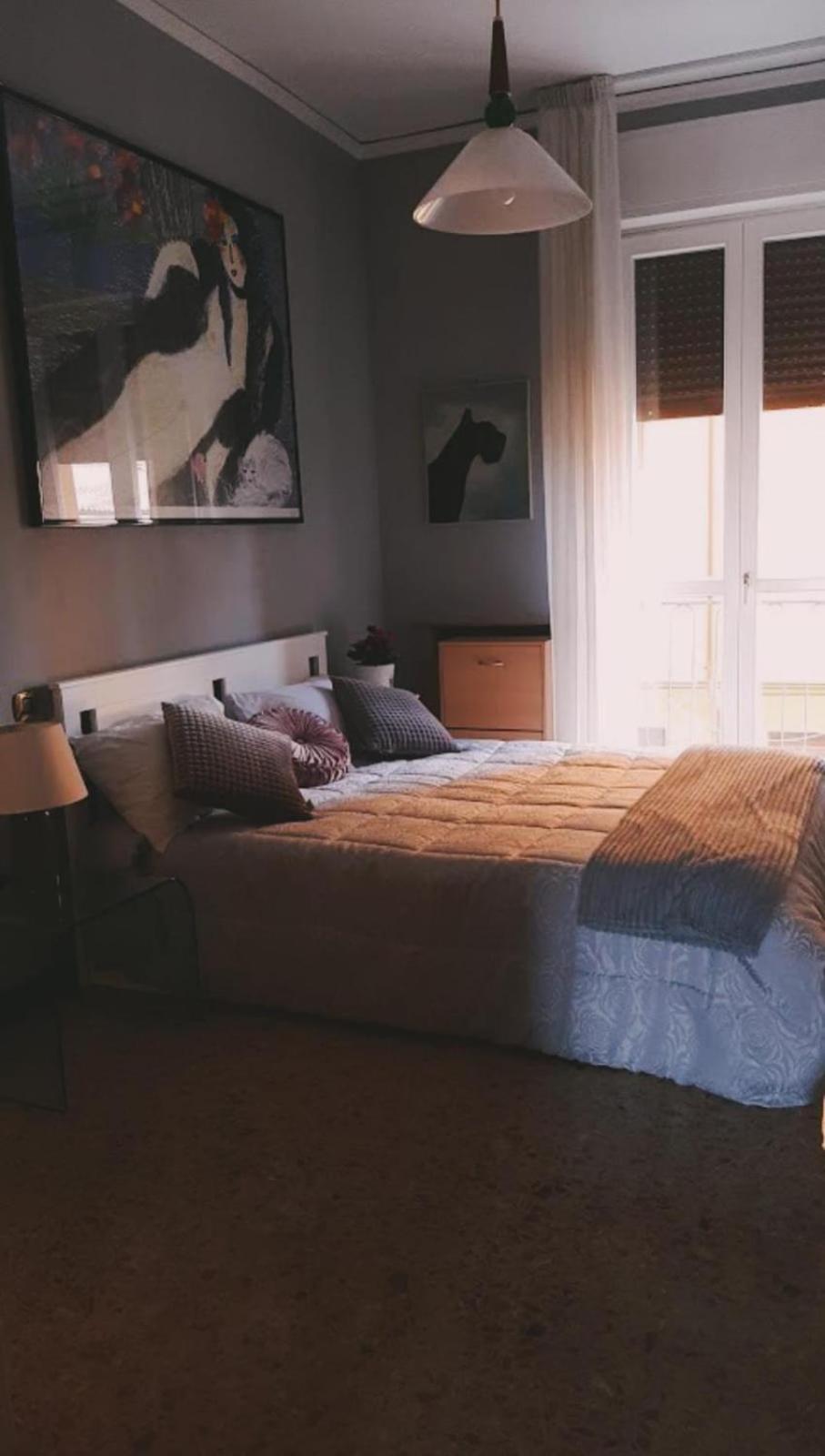 B&B Califano- 2 Leoni Верона Экстерьер фото