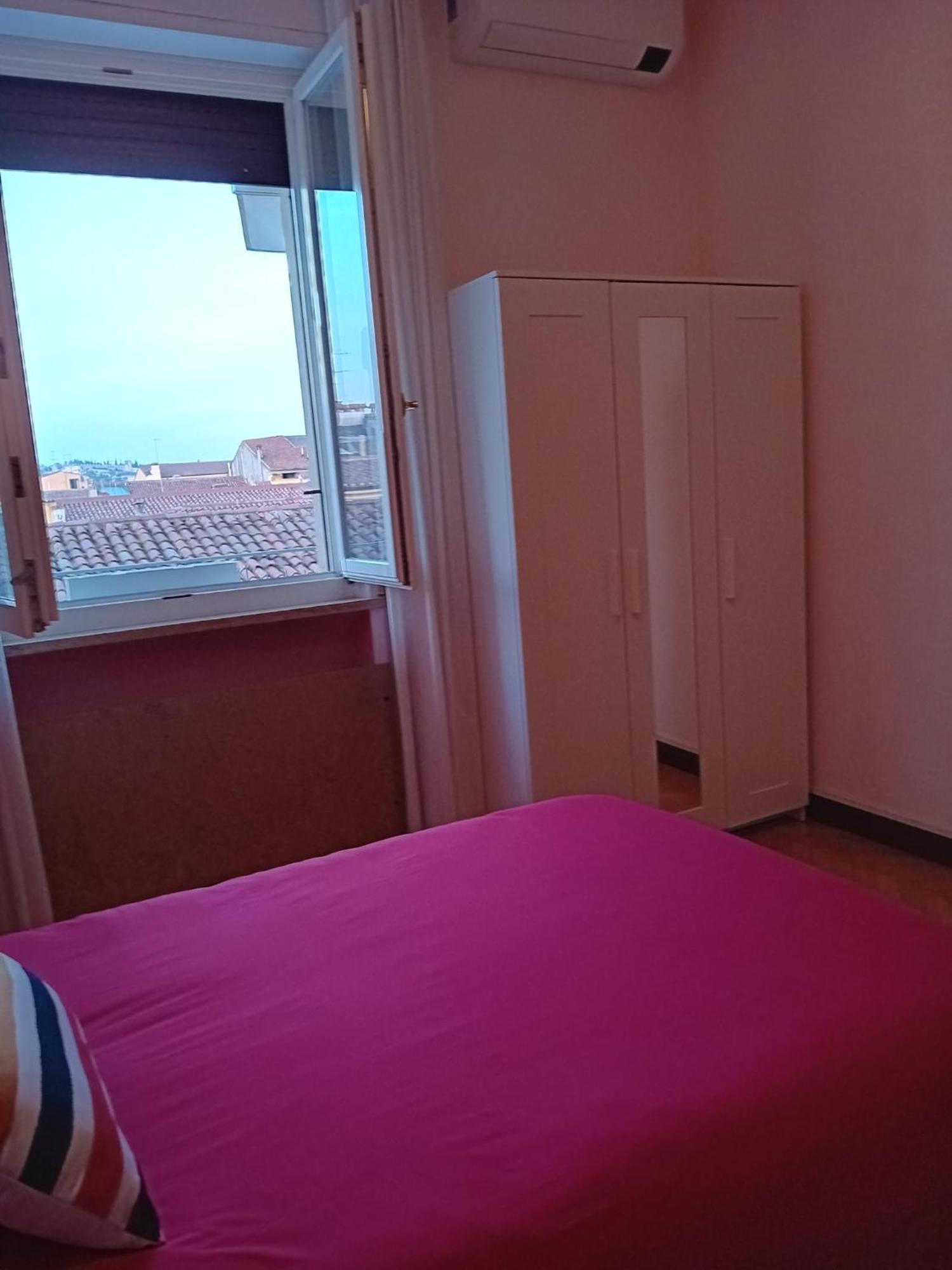 B&B Califano- 2 Leoni Верона Экстерьер фото